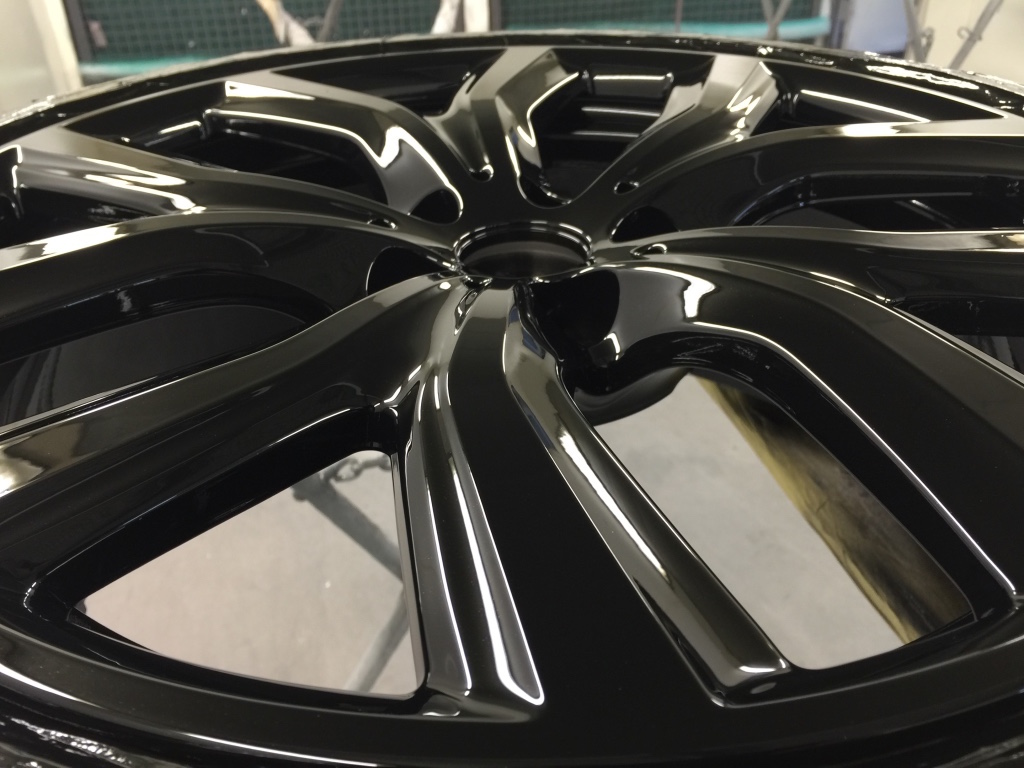 Alloy wheel refurbishment